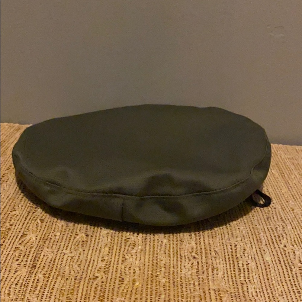 Olive beret cap FW20